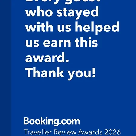 Under The Palms Pensionat Nicosia