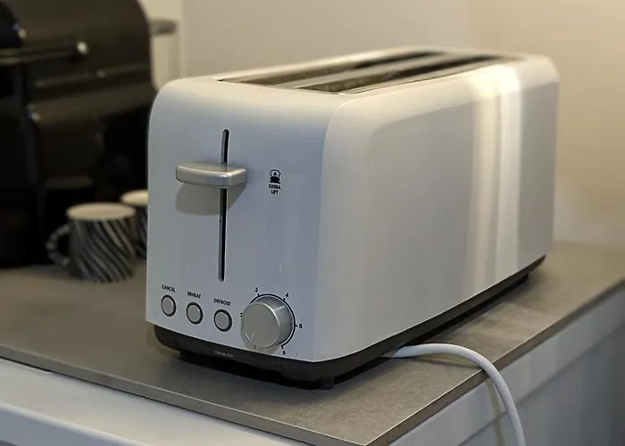 Under The Palms 3* Nicosie